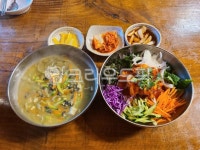 보말칼국수, 한치, 국수, 음식, food, 사진,이미지,일러스트,캘리그라피 - 화닠작가 크라우드픽 - 저작권 걱정 없는 상업용 이미지