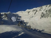 스위스, 융푸라우정상, 눈덮힌산정상, 스위스베른주, 베른알프르산맥, 사진,이미지,일러스트,캘리그라피 - Direct YOON작가 크라우드픽... 