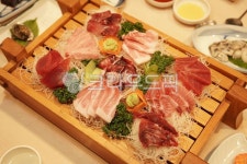 food, 음식, 식사, 참치, 참치회, 사진,이미지,일러스트,캘리그라피 - Nhappy_ovening작가 크라우드픽 - 저작권 걱정 없는 상업용 이미지