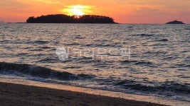 바다, 노을, 섬, nature, sunset, 사진,이미지,일러스트,캘리그라피 - nesarangtoto작가 크라우드픽 - 저작권 걱정 없는 상업용 이미지