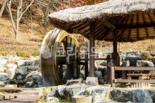 outdoors, 옥외, architecture, 건축물, 물래방아, 사진,이미지,일러스트,캘리그라피 - N54wndus작가 크라우드픽 - 저작권 걱정 없는... 