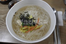 국수, 삼청동, 멸치국수, 음식, 분식, 사진,이미지,일러스트,캘리그라피 - 김선미12작가 크라우드픽 - 저작권 걱정 없는 상업용 이미지