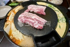김치찌개불판, 계란말이불판, 고깃집불판, 삼겹살불판, 삼겹살, 사진,이미지,일러스트,캘리그라피 - NULDO AND JJ작가 크라우드픽 - 저작권... 