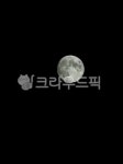달, moon, 자연, night, 밤, 사진,이미지,일러스트,캘리그라피 - hwphwp99작가 크라우드픽 - 저작권 걱정 없는 상업용 이미지