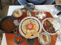 토끼정, 맛집, 토끼정식, 2인정식, 일본식카레, 사진,이미지,일러스트,캘리그라피 - 따릿따작가 크라우드픽 - 저작권 걱정 없는 상업용 이미지