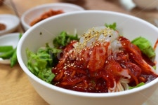 음식, 국수, 회, 회국수, 비빔, 사진,이미지,일러스트,캘리그라피 - YoungK작가 크라우드픽 - 저작권 걱정 없는 상업용 이미지