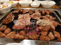 숯불, 숯불구이, 구이, 돼지갈비, 갈비, 사진,이미지,일러스트,캘리그라피 - 신감독작가 크라우드픽 - 저작권 걱정 없는 상업용 이미지