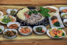 낙지, 버섯, 전골, 국물요리, 저녁메뉴, 사진,이미지,일러스트,캘리그라피 - 하나둘 디자인작가 크라우드픽 - 저작권 걱정 없는 상업용 이미지