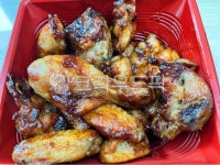 갈비맛치킨, 갈비맛통닭, 통닭, 치킨, 바베큐, 사진,이미지,일러스트,캘리그라피 - 먹방작가 크라우드픽 - 저작권 걱정 없는 상업용 이미지