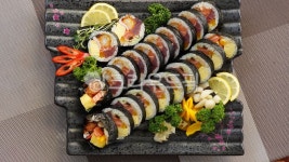 김밥, 일식김밥, 후토마끼, 이소베마끼, 일식, 사진,이미지,일러스트,캘리그라피 - 브레이크타임작가 크라우드픽 - 저작권 걱정 없는 상업용 이미지