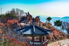 계양산, 가을, 등산로, 풍경, 도심, 사진,이미지,일러스트,캘리그라피 - 천지창조작가 크라우드픽 - 저작권 걱정 없는 상업용 이미지