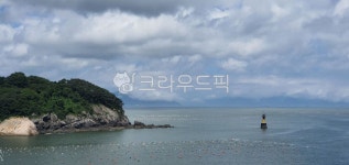 여수, 돌섬, 바다, 하늘, 해안선, 사진,이미지,일러스트,캘리그라피 - 나무늑대작가 크라우드픽 - 저작권 걱정 없는 상업용 이미지