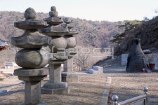 부도, 부도전, 부도탑, 칠장사부도탑, 부도군, 사진,이미지,일러스트,캘리그라피 - Deep bLUE작가 크라우드픽 - 저작권 걱정 없는 상업용 이미지