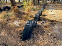 흙, 땅, ground, 지면, tire, 사진,이미지,일러스트,캘리그라피 - 주디네옥탑방작가 크라우드픽 - 저작권 걱정 없는 상업용 이미지