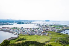 성산일출봉, 제주, 제주바다, 정상, 풍경, 사진,이미지,일러스트,캘리그라피 - Lupin작가 크라우드픽 - 저작권 걱정 없는 상업용 이미지