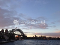 시드니, 오페라하우스, 하버브릿지, 노을, 야경, 사진,이미지,일러스트,캘리그라피 - 라이어캐리작가 크라우드픽 - 저작권 걱정 없는 상업용 이미지