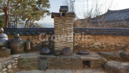 옛날집, 기와집, 돌담, 장독, 가마솥, 사진,이미지,일러스트,캘리그라피 - lala작가 크라우드픽 - 저작권 걱정 없는 상업용 이미지