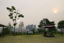 배봉산, 정상, 광장, 파라솔, 건물, 사진,이미지,일러스트,캘리그라피 - imlover작가 크라우드픽 - 저작권 걱정 없는 상업용 이미지