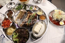 족발, 고기, 한식, food, 음식, 사진,이미지,일러스트,캘리그라피 - 설화와작가 크라우드픽 - 저작권 걱정 없는 상업용 이미지