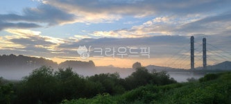 금강, 대청교, 금강의아침, 물안개, 아침햇살, 사진,이미지,일러스트,캘리그라피 - 러블리토토리작가 크라우드픽 - 저작권 걱정 없는 상업용 이미지