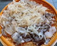 오징어회, 산오징어회, 오징어, 산오징어, 회, 사진,이미지,일러스트,캘리그라피 - 먹방작가 크라우드픽 - 저작권 걱정 없는 상업용 이미지