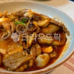오삼불고기, 제육볶음, 쭈꾸미볶음, 매운음식, 삼겹살, 사진,이미지,일러스트,캘리그라피 - 시엔슈작가 크라우드픽 - 저작권 걱정 없는 상업용 이미지