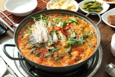매운탕, 민물매운탕, 민물고기, 민물고기매운탕, 메기매운탕, 사진,이미지,일러스트,캘리그라피 - 미미스튜디오작가 크라우드픽 - 저작권 걱정... 