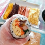 집밥, 소풍, 엄마김밥, 엄마밥, 맛있는김밥, 사진,이미지,일러스트,캘리그라피 - 박줌마렐라작가 크라우드픽 - 저작권 걱정 없는 상업용 이미지