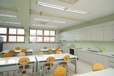 학교, 교실, 건물, 실내, 창문, 사진,이미지,일러스트,캘리그라피 - pb이로작가 크라우드픽 - 저작권 걱정 없는 상업용 이미지