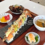 캘리포니아롤, 초밥, 김밥, 새우초밥, 일식, 사진,이미지,일러스트,캘리그라피 - Njieunyyyy작가 크라우드픽 - 저작권 걱정 없는 상업용 이미지