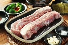 삼겹살, 돼지, 돼지고기, 오겹살, 지리산흑돼지, 사진,이미지,일러스트,캘리그라피 - 미미스튜디오작가 크라우드픽 - 저작권 걱정 없는 상업용 이미지