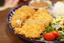 돈까스, 돈가쓰, 돈까쓰, 돼지고기, 돼지고기튀김, 사진,이미지,일러스트,캘리그라피 - ja9762작가 크라우드픽 - 저작권 걱정 없는 상업용 이미지