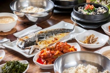 food, 우렁이, 우렁이정식, 쌈밥, 쌈밥정식, 사진,이미지,일러스트,캘리그라피 - 미미스튜디오작가 크라우드픽 - 저작권 걱정 없는 상업용 이미지