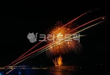 불꽃놀이, 폭죽, fireworks, 바다, sea, 사진,이미지,일러스트,캘리그라피 - JWdadi작가 크라우드픽 - 저작권 걱정 없는 상업용 이미지