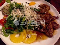 food, 음식, 식사, 목살스테이크, 레스토랑, 사진,이미지,일러스트,캘리그라피 - hoihio작가 크라우드픽 - 저작권 걱정 없는 상업용 이미지