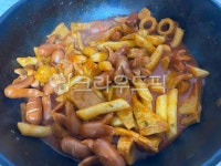 떡볶이, 한국음식, 어묵, 소세지, 떡, 사진,이미지,일러스트,캘리그라피 - 탱이삼촌작가 크라우드픽 - 저작권 걱정 없는 상업용 이미지