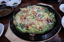 plate, 그릇, 해물파전, 음식, 식사, 사진,이미지,일러스트,캘리그라피 - s2actually작가 크라우드픽 - 저작권 걱정 없는 상업용 이미지