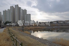 광교호수공원, 호수, 저수지, 호수공원, 원천호수, 사진,이미지,일러스트,캘리그라피 - Deep bLUE작가 크라우드픽 - 저작권 걱정 없는 상업용... 