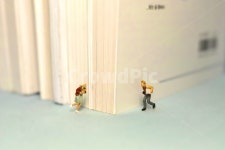 우연, 만남, 연결, 일상, 두사람, 사진,이미지,일러스트,캘리그라피 - imagine39작가 크라우드픽 - 저작권 걱정 없는 상업용 이미지