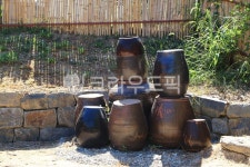 항아리, 장독대, 장독, 옹기, 된장, 사진,이미지,일러스트,캘리그라피 - 시대작가 크라우드픽 - 저작권 걱정 없는 상업용 이미지