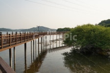 수변로, 산책길, 호수공원, 호수길, 호수로, 사진,이미지,일러스트,캘리그라피 - Nkhd0192작가 크라우드픽 - 저작권 걱정 없는 상업용 이미지