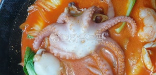 짬뽕, 해물짬뽕, 황제짬뽕, 전복짬뽕, 전복, 사진,이미지,일러스트,캘리그라피 - 뿌딩아빠작가 크라우드픽 - 저작권 걱정 없는 상업용 이미지