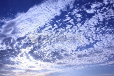 자연, sky, 구름, 하늘, 푸른하늘, 사진,이미지,일러스트,캘리그라피 - rumitid작가 크라우드픽 - 저작권 걱정 없는 상업용 이미지