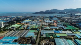 녹산공단, 녹산, 부산, 공장, 공단, 사진,이미지,일러스트,캘리그라피 - 크리에이티브열정작가 크라우드픽 - 저작권 걱정 없는 상업용 이미지