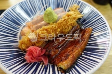 장어덮밥, 장어새우덮밥, 새우덮밥, 덮밥, 장어, 사진,이미지,일러스트,캘리그라피 - berehyj작가 크라우드픽 - 저작권 걱정 없는 상업용 이미지