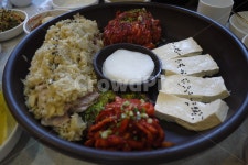 마을보쌈, 음식, 식당, 요리, 두부, 사진,이미지,일러스트,캘리그라피 - 홍초작가 크라우드픽 - 저작권 걱정 없는 상업용 이미지