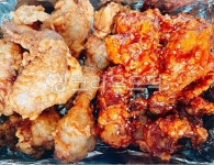 양념통닭, 양념치킨, 양념, 통닭, 치킨, 사진,이미지,일러스트,캘리그라피 - 먹방작가 크라우드픽 - 저작권 걱정 없는 상업용 이미지