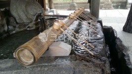 사찰, 절, 약수, 약수터, 물, 사진,이미지,일러스트,캘리그라피 - 미네미네작가 크라우드픽 - 저작권 걱정 없는 상업용 이미지