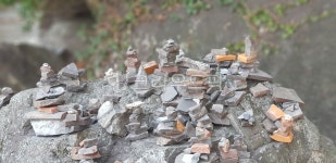 바위, rock, 파편, rubble, 소원, 사진,이미지,일러스트,캘리그라피 - 땡e바라기작가 크라우드픽 - 저작권 걱정 없는 상업용 이미지