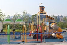 여름, 공원, 어린이공원, 놀이터, 놀이시설, 사진,이미지,일러스트,캘리그라피 - chaly작가 크라우드픽 - 저작권 걱정 없는 상업용 이미지